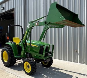 Nuevo y usado para John for Deere 3032E Walking Tractor a la venta modelo 4x4 con motor diésel de 32 HP y cargador frontal de conexión rápida - Product Image 2