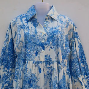 Robe mi-longue, mini robe, robe longue imprimée florale, col profond avec ficelle - Product Image 1