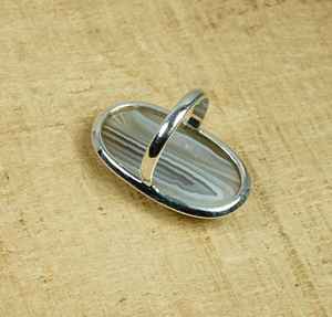 Anillo Ovalado de Ágata con Banda en Plata de Ley 925, Joyería Hecha a Mano, Regalo para Ella - Product Image 2