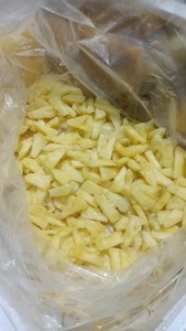 สับปะรดหั่นชิ้นแช่แข็งแบบสุญญากาศ ตรา 99 GOLD DATA น้ำหนัก 1 กก. ขายส่ง - Product Image 4