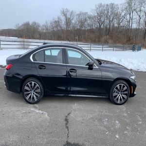 BMW Serie 3 330i xDrive 2025 USADO EN EXCELENTES CONDICIONES - Product Image 2