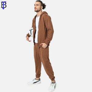 Ensemble de vêtements de sport décontractés réversibles grande taille personnalisés pour hommes jogging à capuche en deux pièces de haute qualité survêtement d'entraînement de gymnastique respirant - Product Image 4