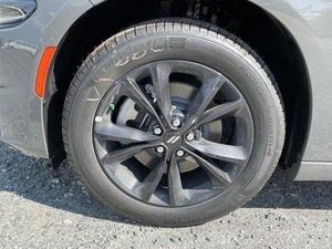 H & S 2023 DODGES CARGADOR SXT COCHE USADO - Product Image 2