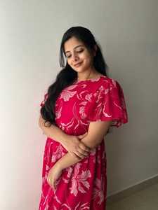 Chic et à la mode dernière tenue de soirée fantaisie exclusive la plus à la mode haute sur demande meilleure vente robe de créateur en tissu Georgette - Product Image 6