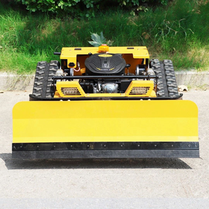 Compre Cortadora de Césped Robótica de Control Remoto con Orugas de Calidad, Cortadora de Césped Inclinada de 1300 mm, Cortadora de Césped con Orugas RC, Cortadora de Césped Robótica Comercial de Giro Cero - Product Image 3