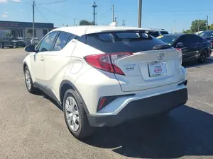 Toyota CHR LE 2020 - Product Image 6