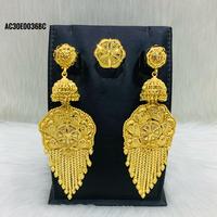 Boucles d'oreilles clous en laiton plaqué or 24 carats, motif fleur mignon style arabe, pour femme, idéales pour les mariages