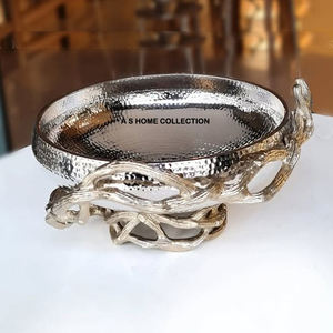 Vente chaude doré décoratif dernière conception en métal vaisselle de table bols de service - Product Image 3