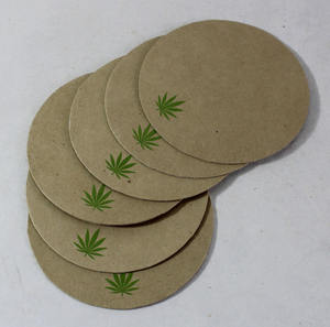 Juego de 6 Posavasos para Cerveza/Té Hechos de Lámina Doble Gruesa y Papel 100% de Cáñamo con Hoja de Cáñamo Impresa en la Esquina Inferior - Product Image 1