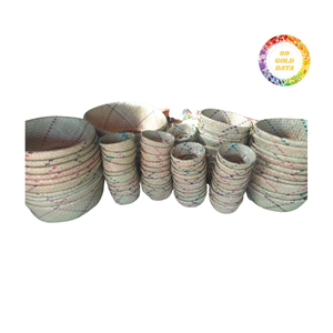 Cesta de utilidad de algas marinas elegante, decorativa duradera para todas las habitaciones - Product Image 1