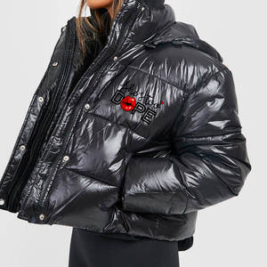 Veste matelassée décontractée d'hiver pour femmes grande taille OEM, couleur unie, épaisse, bomber classique, tissu Oxford, design respirant - Product Image 4