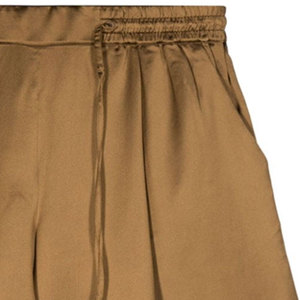 Vêtements décontractés Shorts en satin pour femmes Logo personnalisé Design professionnel Short en satin pour femme à tenue décontractée - Product Image 3
