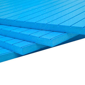 Panneau XPS rainuré de qualité supérieure (polystyrène) pour l'isolation des murs en béton, des toitures et les applications de construction - Product Image 3