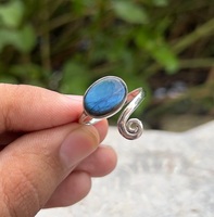 Bague élégante en labradorite, faite à la main en argent sterling, ajustable, style bohème, pierre de naissance, taille personnalisée, cadeau chrétien pour elle