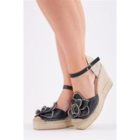 Espadrille fermée à talon compensé haut