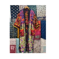 Indien brodé à la main Phulkari Long Kimono femmes Phulkari Kimono coloré fil travail Robe travail à la main brodé Phulkari