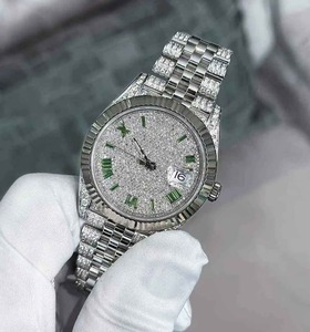 Montre analogique de luxe hip-hop de qualité supérieure, cadran en verre glacé vert à découpe moissanite, bracelet en acier inoxydable, à vendre - Product Image 3