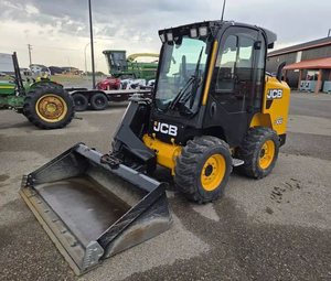 Chargeuse compacte JCB 300 abordable à vendre, chargeuse compacte JCB diesel jaune, composants essentiels du moteur de chargeuse sur pneus, achetez maintenant - Product Image 1