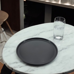 Grand plateau de service rond moderne de 15 pouces pour l'affichage élégant Caractéristique décorative pour l'affichage des plats et des boissons - Product Image 2