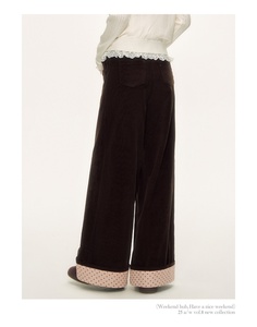 Completo da donna BUFA con pantaloni a gamba larga a pois e risvolto a contrasto in 100% cotone, ideale per le donne alla moda 2026 - Product Image 2
