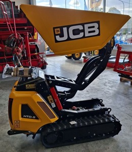 Mini-dumper JCB 4 tonnes, chargeur sur chenilles 4x4, remorque compacte pour travaux de construction et utilisation agricole. - Product Image 5