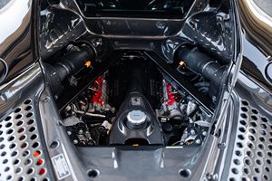 FERRARI SF90 Stradale 2023, Gasolina, Bajo Kilometraje - Product Image 6