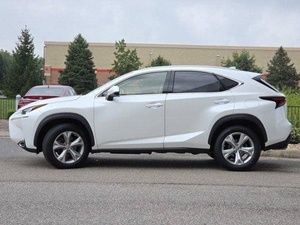 Base 2017 Lex-us NX200t usada, muy limpia y sin accidentes - Product Image 5