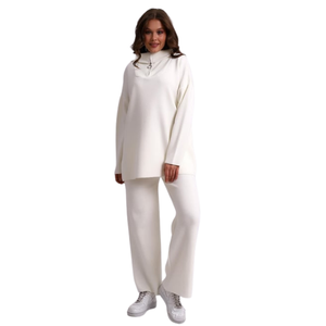 Conjunto de chándal de dos piezas de punto para mujer, conjunto de suéter y pantalón de gran tamaño de cuello alto liso de alta calidad, prendas de punto con textura suave - Product Image 1