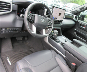 Toyota Tundra Platinum CrewMax Cab RWD 2022 Usada (LHD/RHD) - ¡Oferta Caliente! - Product Image 6