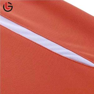 Uniformes de fútbol transpirables con rayas blancas OEM entrenamiento de fútbol al por mayor uniformes de fútbol en blanco - Product Image 4