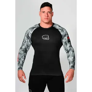<b>Rash</b> <b>Guard</b> <b>Men</b> Clothing Wholesale Crew Neck Customized Logo Printing 2022 Best Design <b>Men</b> <b>Rash</b> <b>Guard</b> In Different Colors - Product Image 3