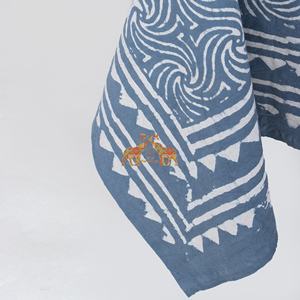 Mantel de Algodón Indio Hecho a Mano, Ecológico, con Estampado Floral Dabu, para Decoración Tradicional del Hogar - Product Image 6