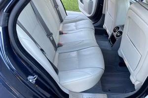 JAGUAR XJ R-SPORT 2017 d'occasion, conduite à gauche/droite - Product Image 2