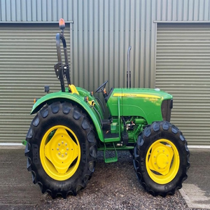 Vente en gros de tracteur à cabine 5065E Machines agricoles d'occasion de haute qualité Pompe à roulement 60HP Meilleur moteur Roue à bas prix - Product Image 2