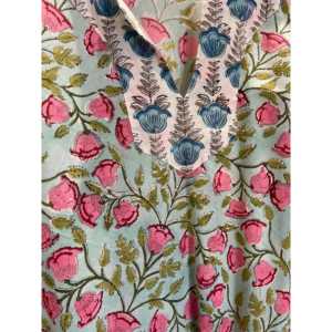 Vestido Floral de Verano ODM Tallas Grandes Tulip Garden 2 Transpirable Ligero Halter con Cremalleras Fruncido para Fiestas en la Playa y Atuendos Formales de Día XS - Product Image 1