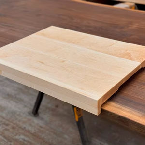 La mejor tabla de cortar rectangular de madera artesanal MS con mango de 12mm de espesor, sostenible y duradera, apta para lavavajillas - Product Image 1