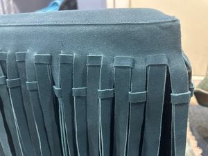 เก้าอี้หนังหุ้มเบาะที่ทันสมัยมีขอบสำหรับห้องนอนหรือห้องนั่งเล่นสไตล์พื้น - Product Image 3