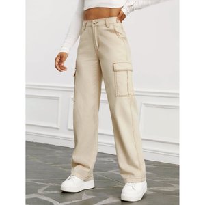 Jeans Cargo de Mezclilla Crema para Mujer, Corte Regular Moderno, 6 Bolsillos, Estilo Utilitario, Tela Elástica, Ecológicos - Product Image 3