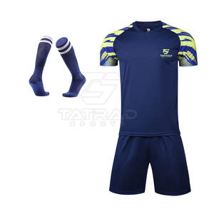 Uniforme de Fútbol Personalizado de Fábrica, Manga Corta, Tela Ligera y Transpirable, Diseño Impreso, Último Diseño, Entrega Rápida - Product Image 1