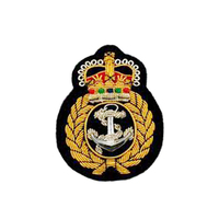Badges 3D de luxe brodés à la main, personnalisés, à coudre, avec épingle de sûreté, paillettes et fils dorés, en tissu, OEM ODM, vente en gros