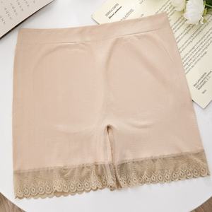 <span class=keywords><strong>Intimo</strong></span> Donna Taglie Forti Personalizzato con Bordo in Pizzo, Maglia Solida ODM, Pantaloncini Anti-Sfregamento Elasticizzati in 4 Direzioni, Morbidi e Traspiranti - Product Image 3