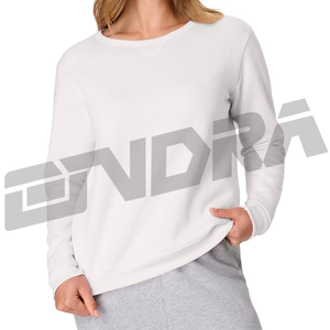 Sudadera clásica blanca para mujer, tela suave y transpirable, corte holgado, estilo casual urbano, uso diario, cómoda, moderna, para todas las estaciones. - Product Image 1