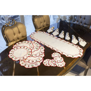 Juego de 25 Caminos de Mesa Navideños Elegantes Bordados, Resistentes a las Manchas, de Poliéster y Lino, para Uso Doméstico, con un Alegre Diseño Tejido - Product Image 5