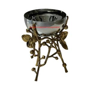 Quemador Bakhoor Vintage hecho a mano, cuenco decorativo dorado de aluminio con diseño de hoja Floral adornado para decoración de fiesta, quemador de incienso - Product Image 5