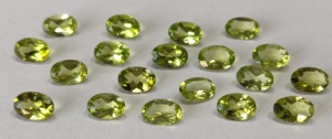 Peridoto Natural Corte Ovalado 8x10mm Facetado-Peridoto Suelto Corte Ovalado Calidad AAA - Product Image 5