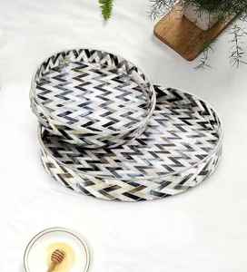 Set de 3 plateaux de service en bois MDF massif finition bambou Plateau à dessert décoratif pour modèle en résine - Product Image 2