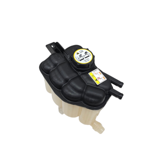 Réservoir de liquide de refroidissement LAND ROVER Range Rover Evoque Série K8D2-8K218-AB 204DTD Hybride 2000 (18>) - Product Image 2