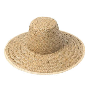 El sombrero de paja protege de los duros rayos del verano y también refresca tu aspecto de moda - Product Image 1