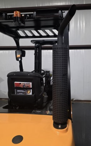 Oferta Exclusiva de Subasta para Montacargas Neumáticos FD30F 2025 con Capacidad de Carga de 6000 Libras - Product Image 2