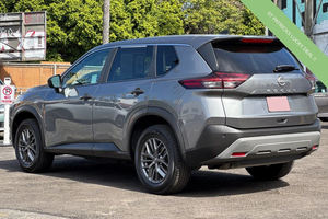 Nissan Rogue S FWD 2023 - Product Image 5